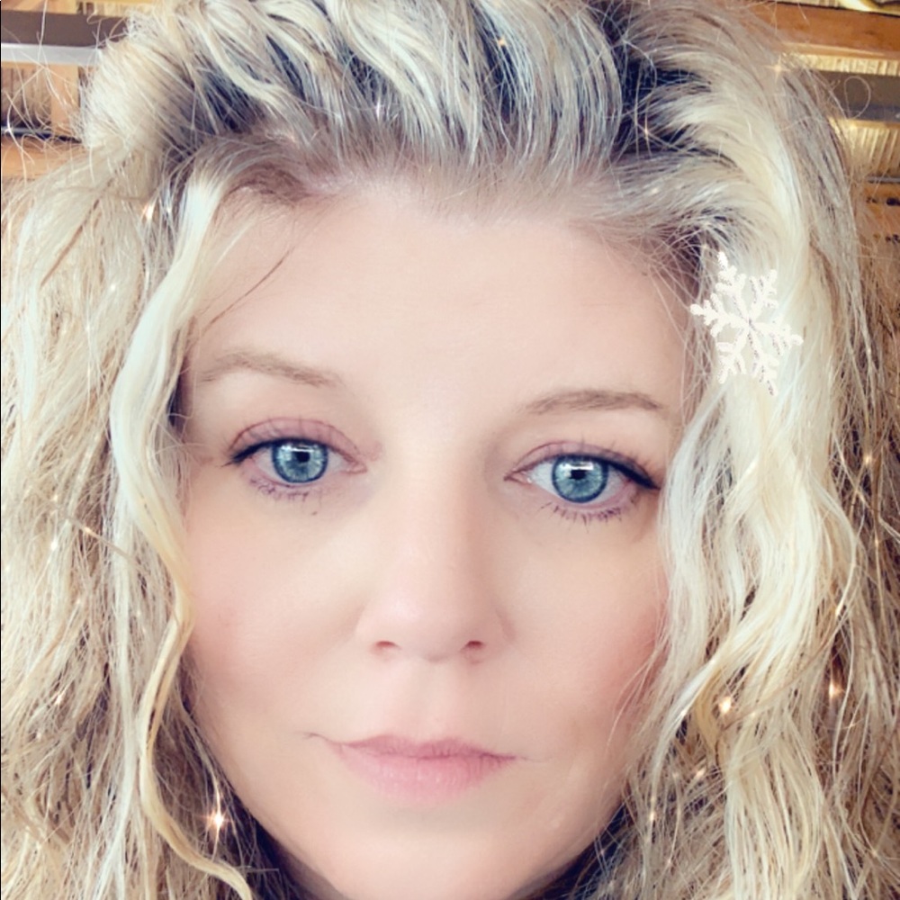 Meet your Posher, Kim